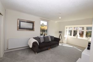 Lounge- click for photo gallery